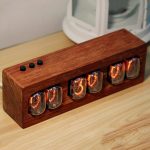 Reloj Nixie de Madera – Image 3