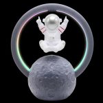 Lámpara de Mesita Magnética Astronauta – Image 3