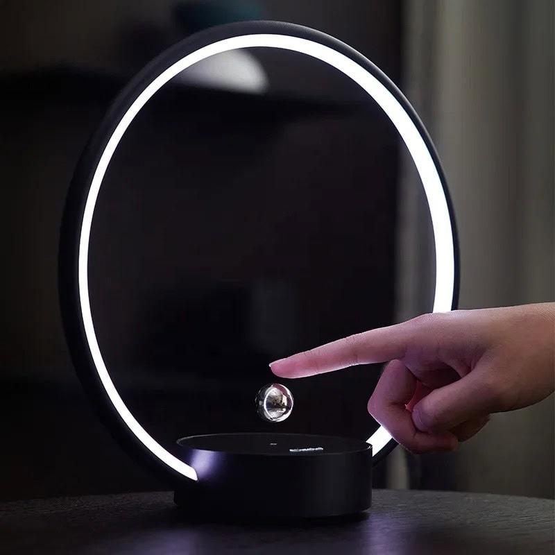 lampe-magnetique-circulaire-1 Lámpara Magnética Circular – Image 1