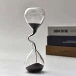 Reloj de Arena de Diseño Irregular – Image 3