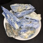 Cianita Azul en Bruto – Image 5