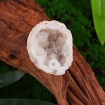 Mini Geoda de Cristal de Roca – Image 6
