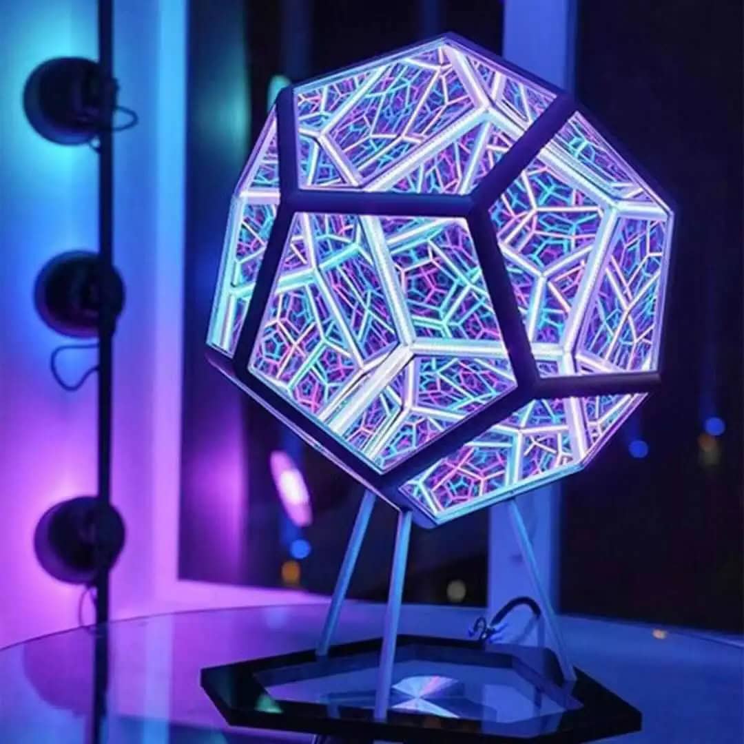 lampe-de-chevet-garcon-originale-1 Lámpara de mesita de noche original para niño – Image 1