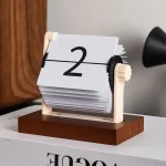 Calendario Perpetuo de Madera con Placas – Image 3