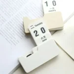 Calendario perpetuo de plástico