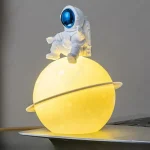Luz nocturna bebé espacio
