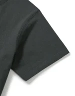 Vêtement scientifique noir en coton avec couture discrète, parfait pour les amateurs de sciences et de décoration geek.