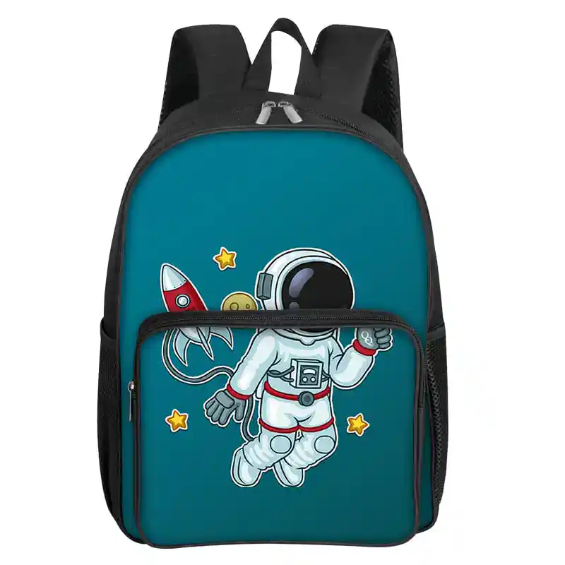 cartable-bleu-astronaute-fusee-1 Sac à dos enfant avec motif astronaute, fusée et étoiles, parfait pour les jeunes passionnés d'espace et de sciences. Design ludique et coloré, idéal pour l'école ou les activités extrascolair.