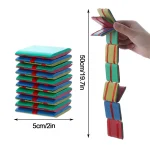 Jeu de blocs de mousse colorés empilés, parfaits pour la décoration ou l'apprentissage sensoriel. Facile à manipuler, idéal pour les activités éducatives et créatives.
