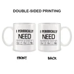 Tasse à double face avec message humoristique sur la table périodique des éléments chimiques, idéale pour les amateurs de science et de décoration scientifique.