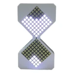 Horloge innovante en forme de sablier avec affichage LED lumineux, idéale pour la décoration scientifique moderne.