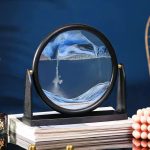 Objet scientifique avec expérience de vortex dans un cadre noir, mettant en valeur un phénomène physique fascinant pour la décoration ou l'éducation.
