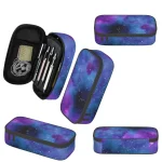 Boîte de rangement galaxie avec motif cosmique pour organiser stylos, crayons et petits accessoires, idéale pour étudiants et professionnels.