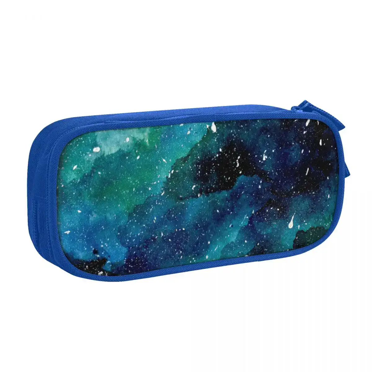 trousse-scolaire-galaxy-1 Trousse scolaire avec motif galaxie et étoiles, idéale pour les fournitures d'école ou de bureau, apportant une touche d'univers à votre organisation.