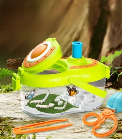 Jeu scientifique pour enfants avec bateau flottant, accessoires de découverte, et outils éducatifs pour stimuler l'apprentissage ludique.