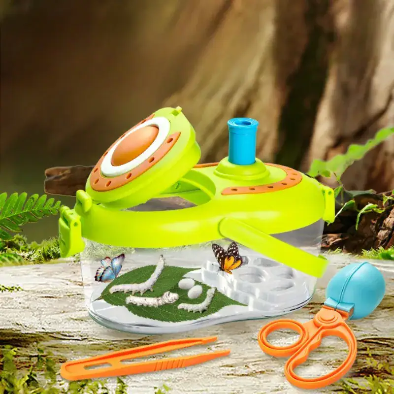 boite-elevage-insecte-1 Jeu scientifique pour enfants avec bateau flottant, accessoires de découverte, et outils éducatifs pour stimuler l'apprentissage ludique.