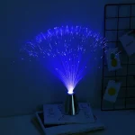 Lampe à fibre optique bleue créant un effet lumineux spectaculaire dans l'obscurité. Parfaite pour la décoration intérieure ou comme objet scientifique innovant.