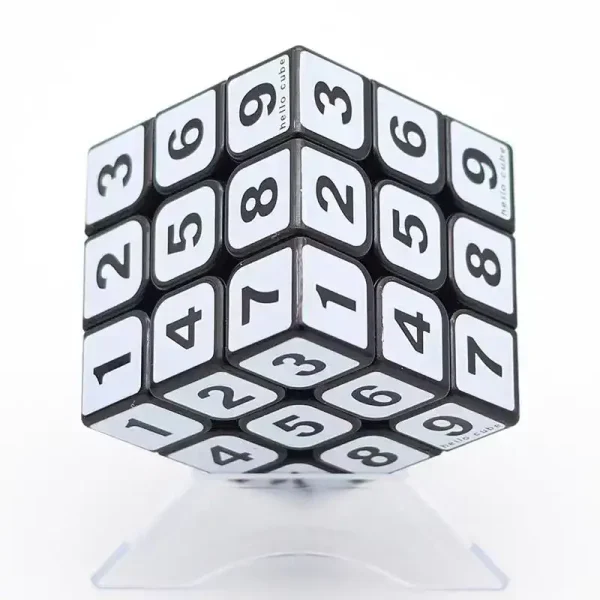 Cube Rubik 3x3 avec chiffres, puzzle éducatif et décoratif, parfait pour stimuler la logique et la concentration.
