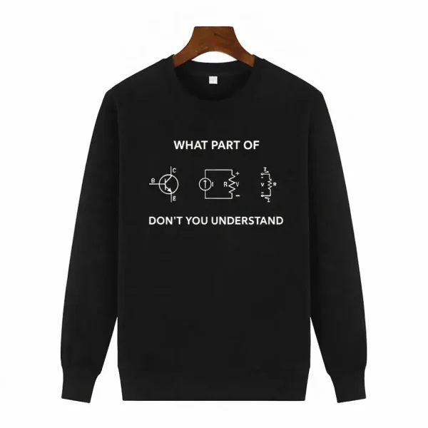 Pull noir avec diagrammes électriques et texte amusant.