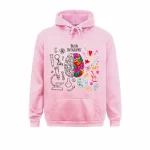 Vêtement à capuche rose avec illustration de cerveau coloré et éléments liés aux sciences et à l'art, parfait pour les passionnés de neurosciences et de décoration scientifique.