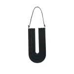 Pendentif en forme de U noir, design moderne et minimaliste, parfait pour les amateurs de science et de décoration originale. Facile à porter en collier ou en décoration d'intérieur.