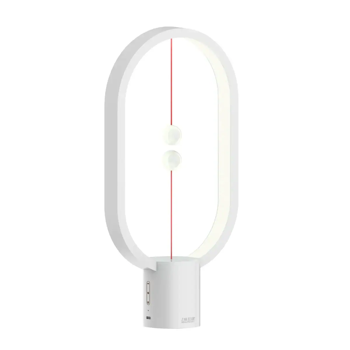 lampe-heng-balance-grand-modele-blanc-1 Lampe de bureau LED blanche avec design minimaliste, idéale pour un éclairage d'appoint dans un espace de travail ou de lecture.